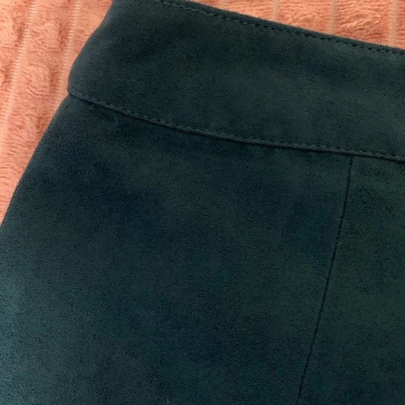 Skirt - Picture 3 of 4